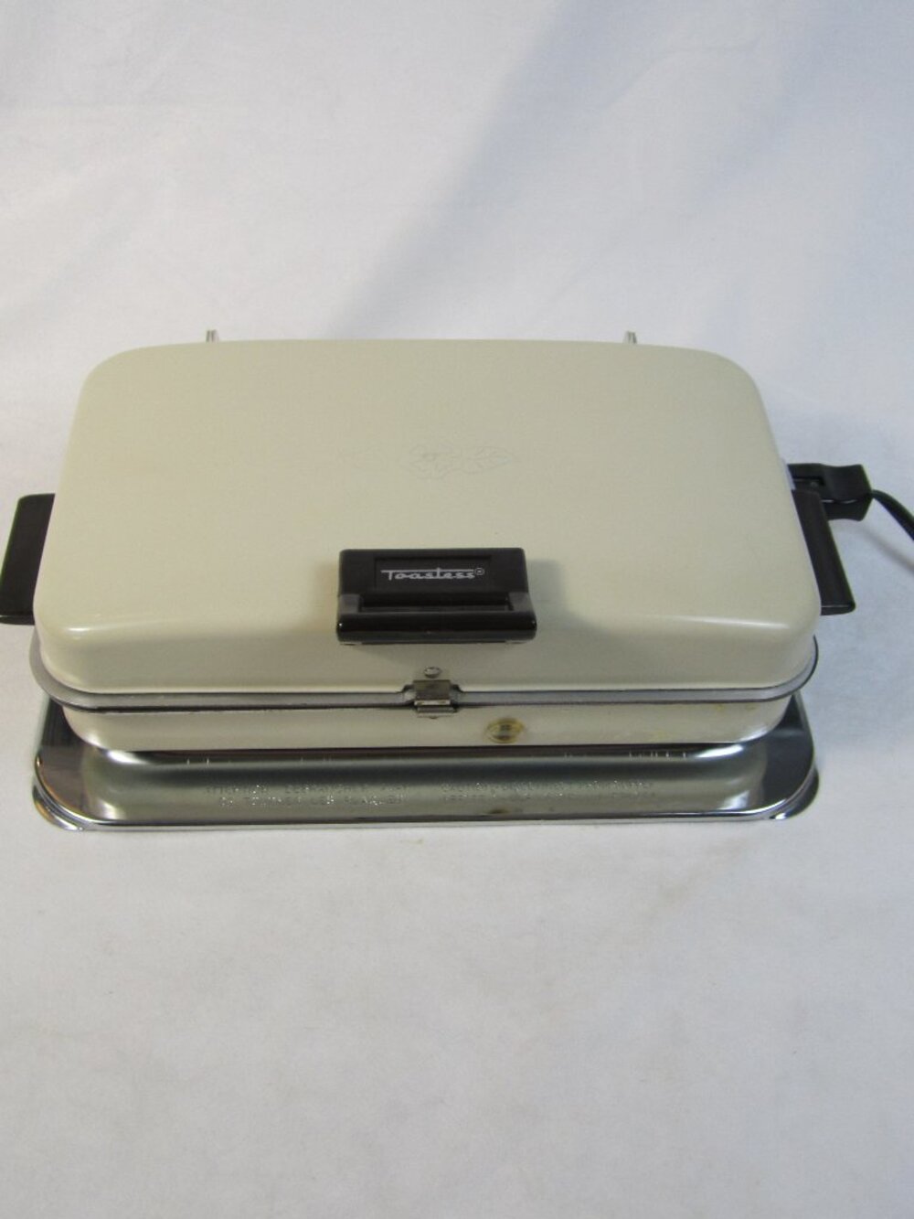 Toastess Waffle Maker 575 A - Beige - Tested - Works